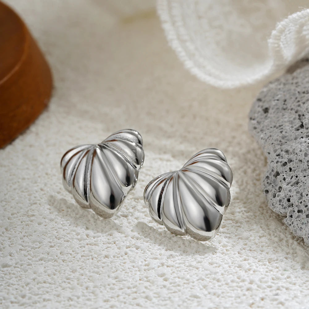 Stylish Knot Earrings for Women Perfect for Everyday and Special Wear