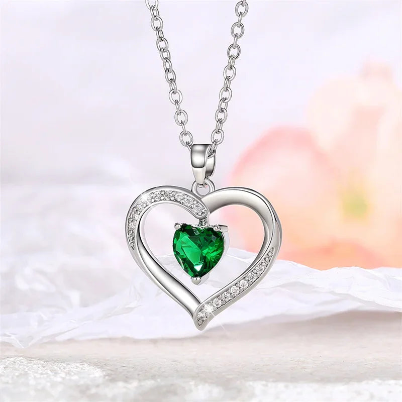 Elegant Style Heart shaped Pendant Necklace Hollow Design Mother's Day Gift Party Suitable for Best Friends Without Box