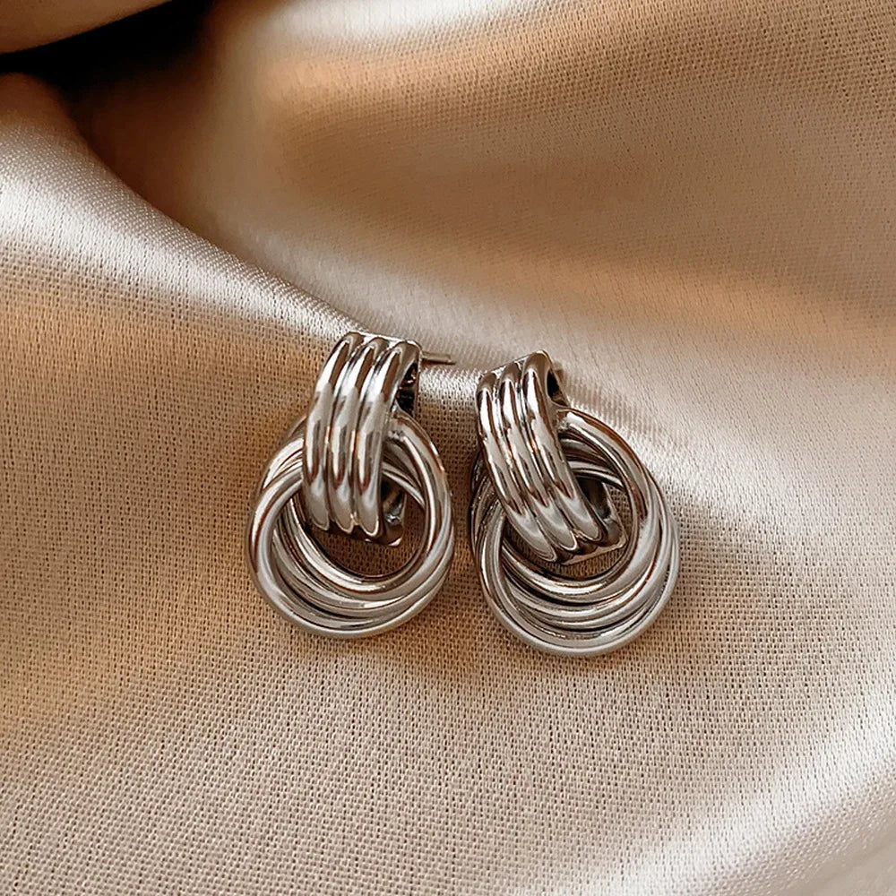 Stylish Knot Earrings for Women Perfect for Everyday and Special Wear