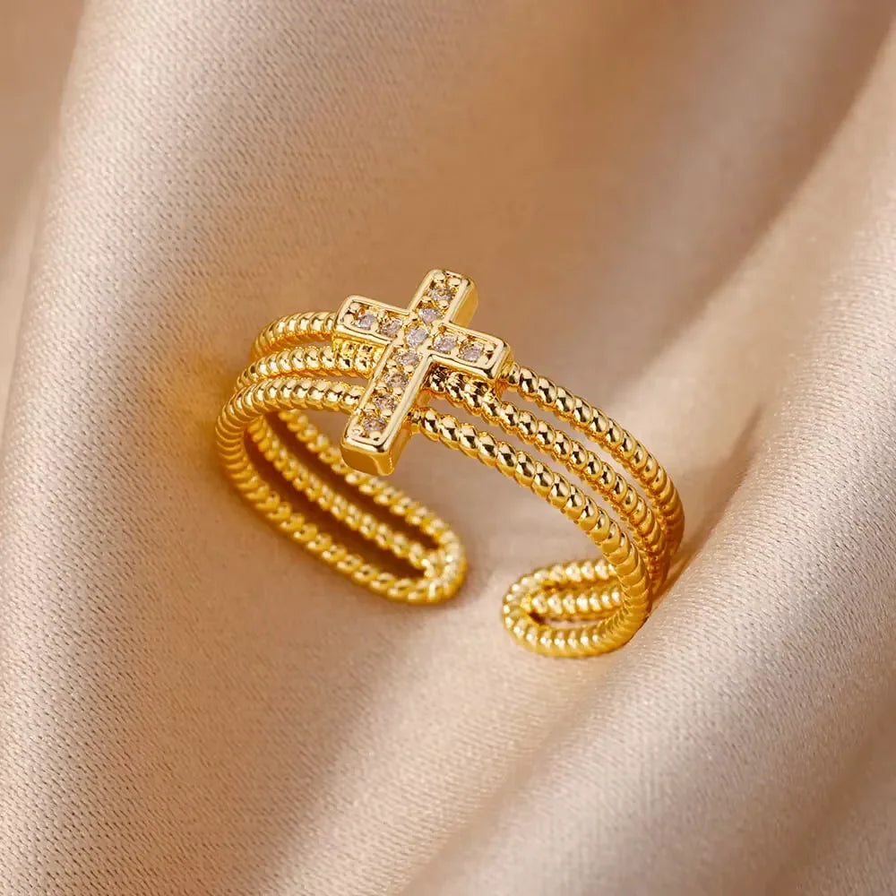 Elegant Gold Rings for Women for Everyday and Special Occasions