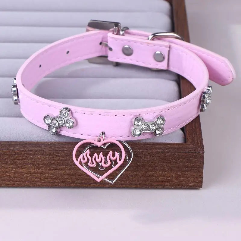 Trendy Punk Colorful Dog Claw Bone Necklace For Women Exquisite PU Leather Charms Choker Sweet Cool Party Jewelry Y2K Gifts