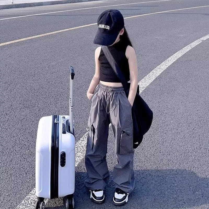 Upgrade Your Wardrobe with Cargo Pants and Loose Pants