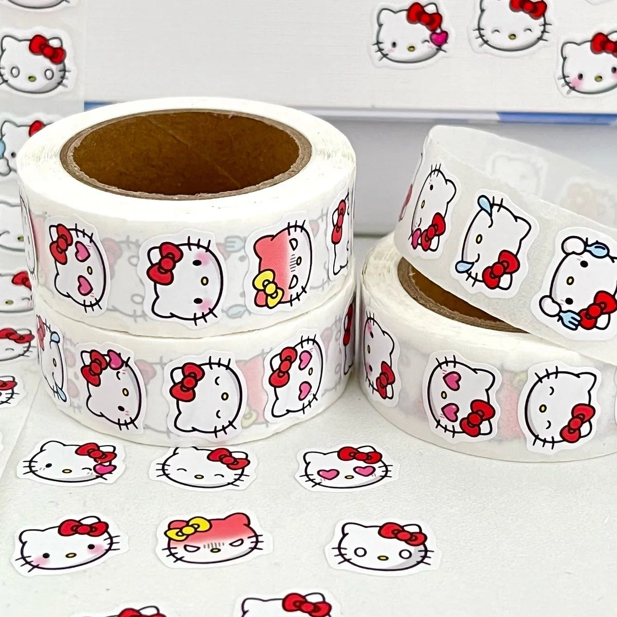 500pcs/roll Cartoon Graffiti Stickers Kitty Cat DIY Phone Guitar Laptop Notebook Suitcase Waterproof Sticker Kids Toy