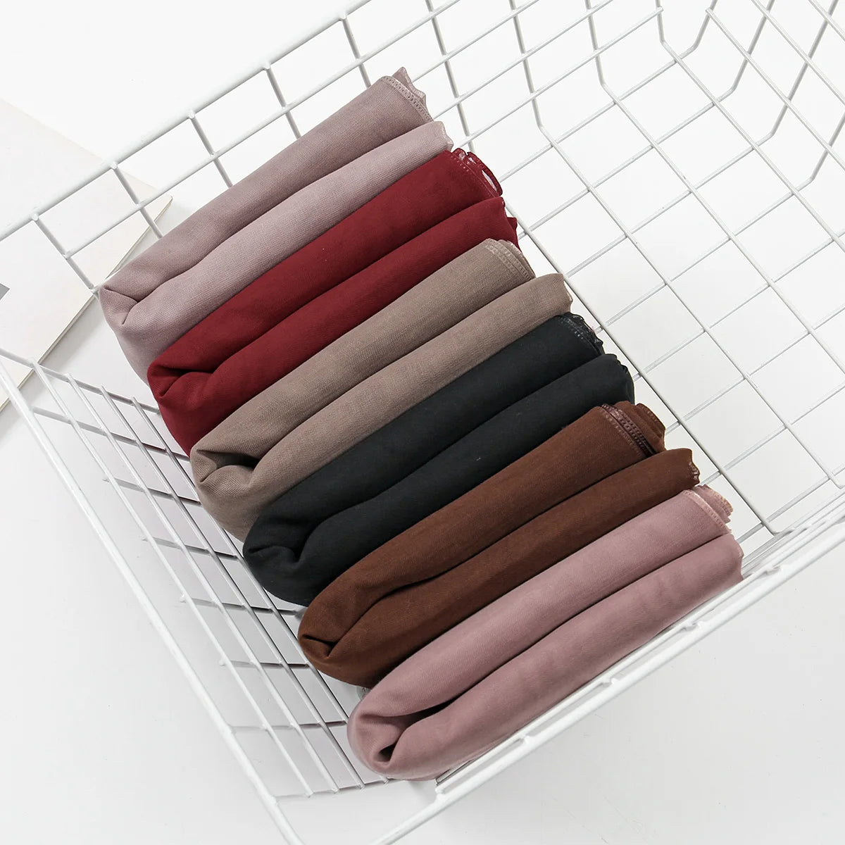 Elegant Square Scarf Stylish Silk Square Scarf for Every Occasion